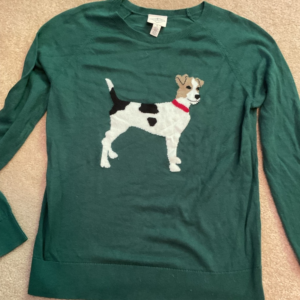 St. John's Bay dark green Sweater with Dog Motif